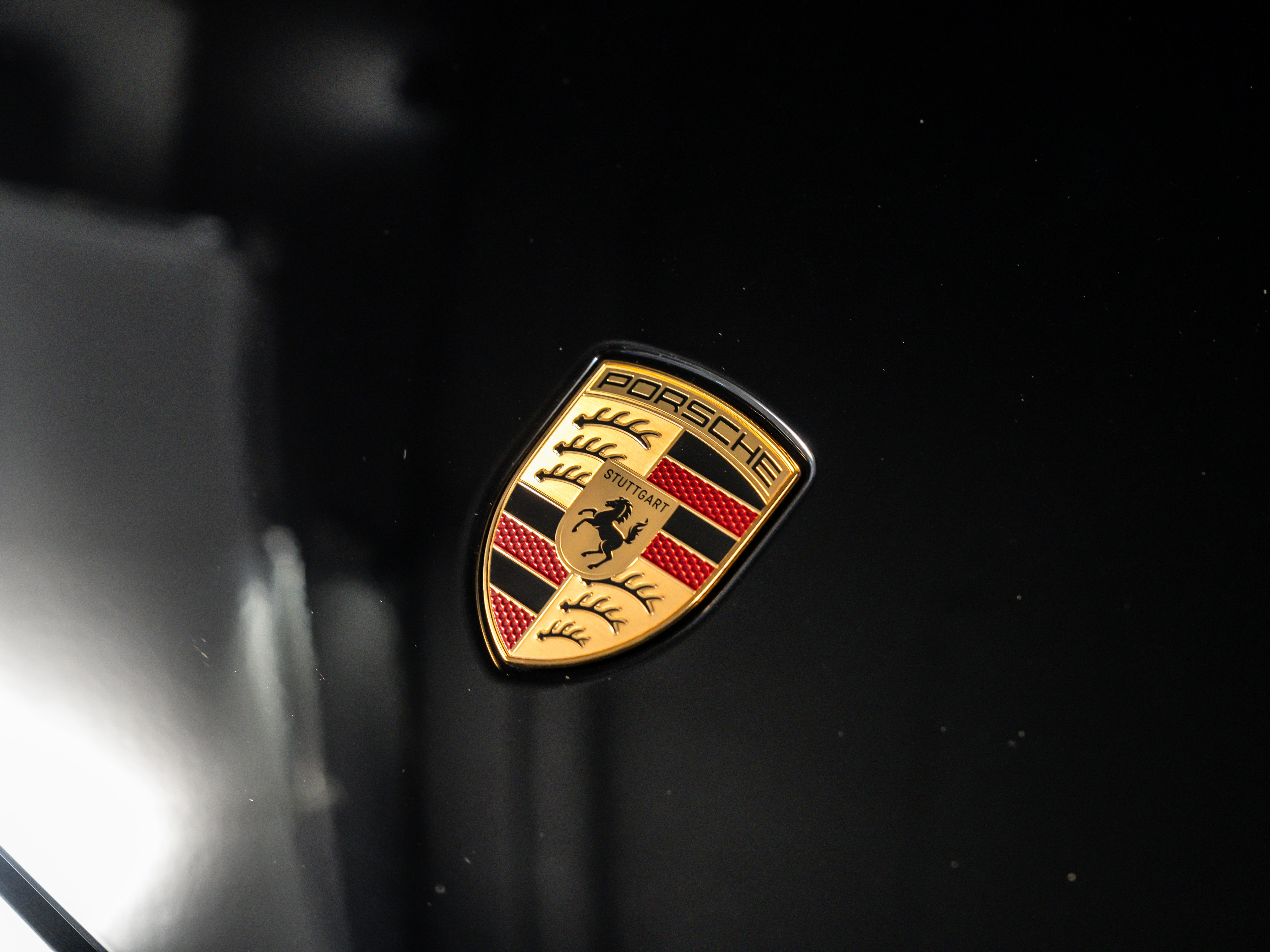 2026 Porsche Taycan 4