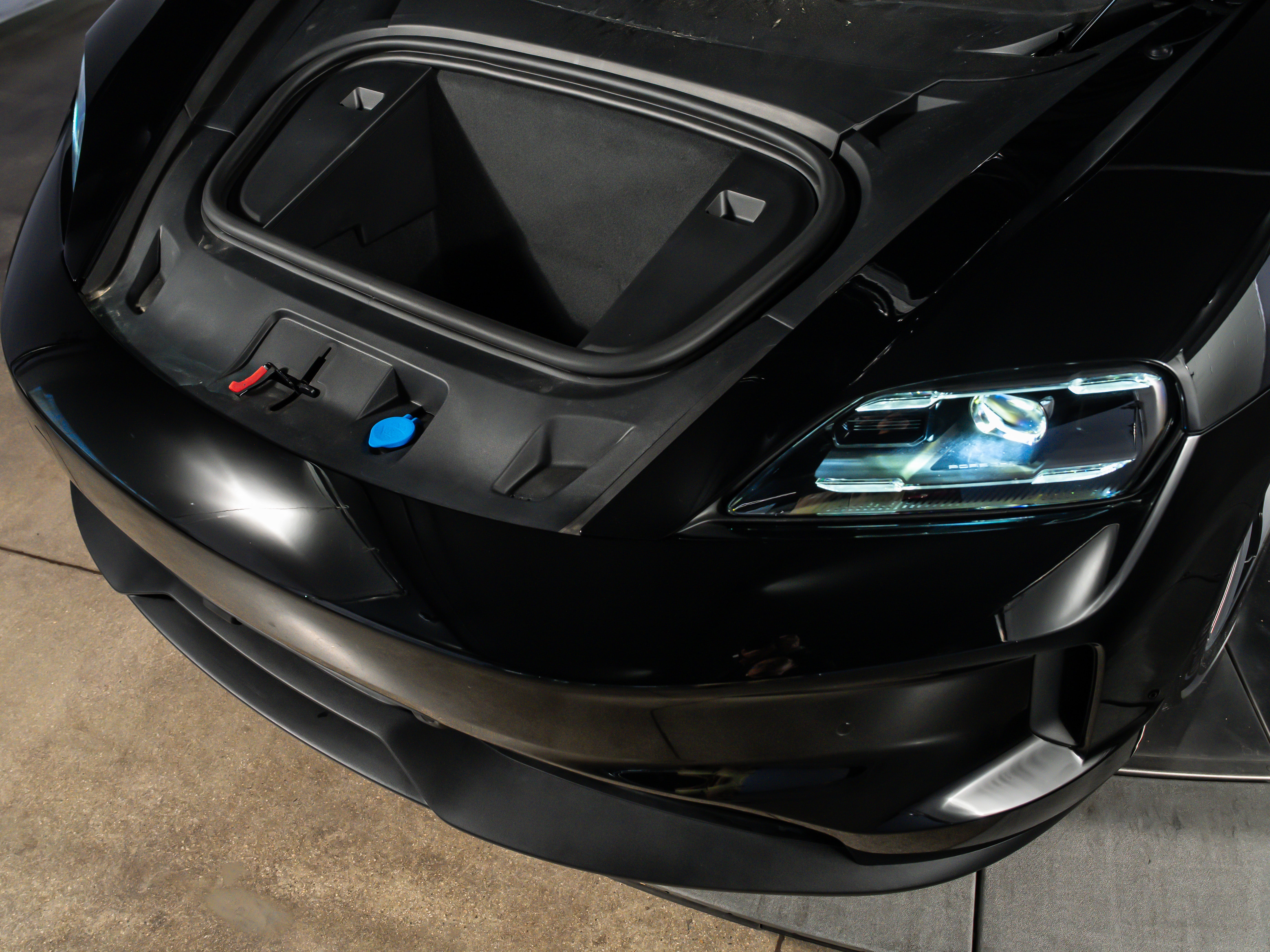 2026 Porsche Taycan 4