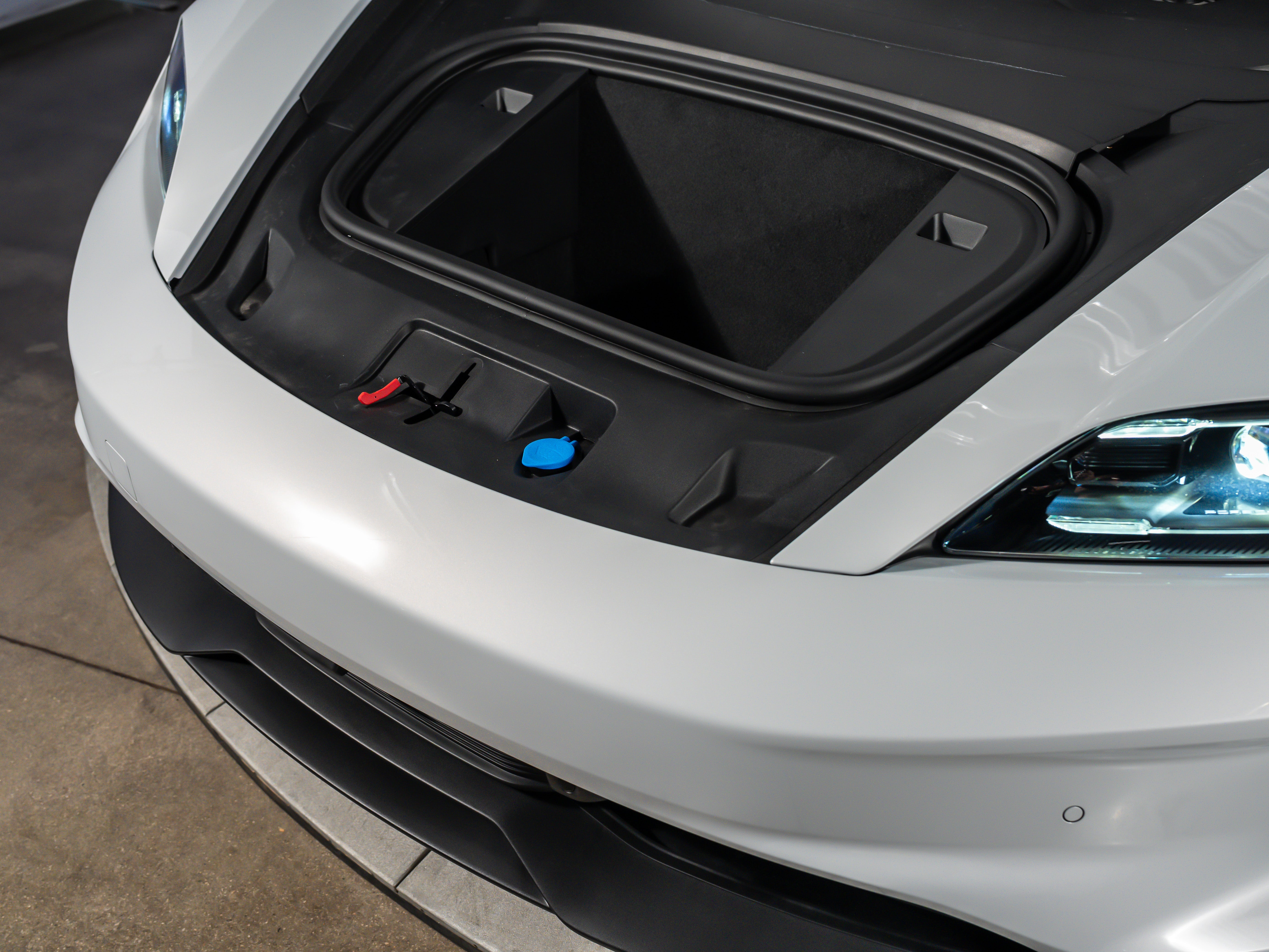 2026 Porsche Taycan 4