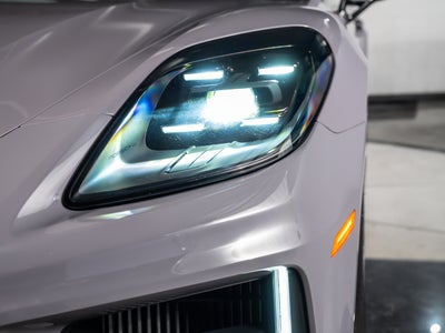 2024 Porsche Panamera 4