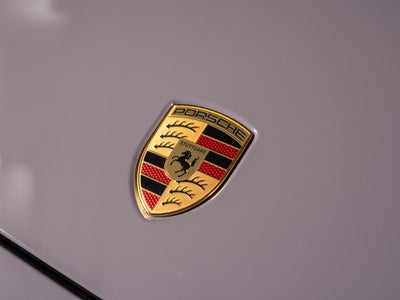 2024 Porsche Panamera 4