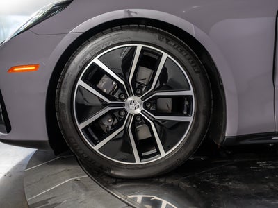 2024 Porsche Panamera 4