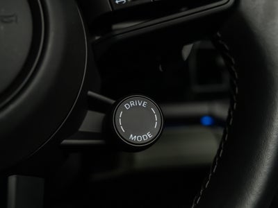 2024 Porsche Panamera 4