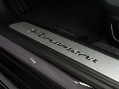2024 Porsche Panamera 4