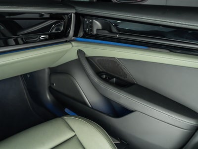 2024 Porsche Panamera 4