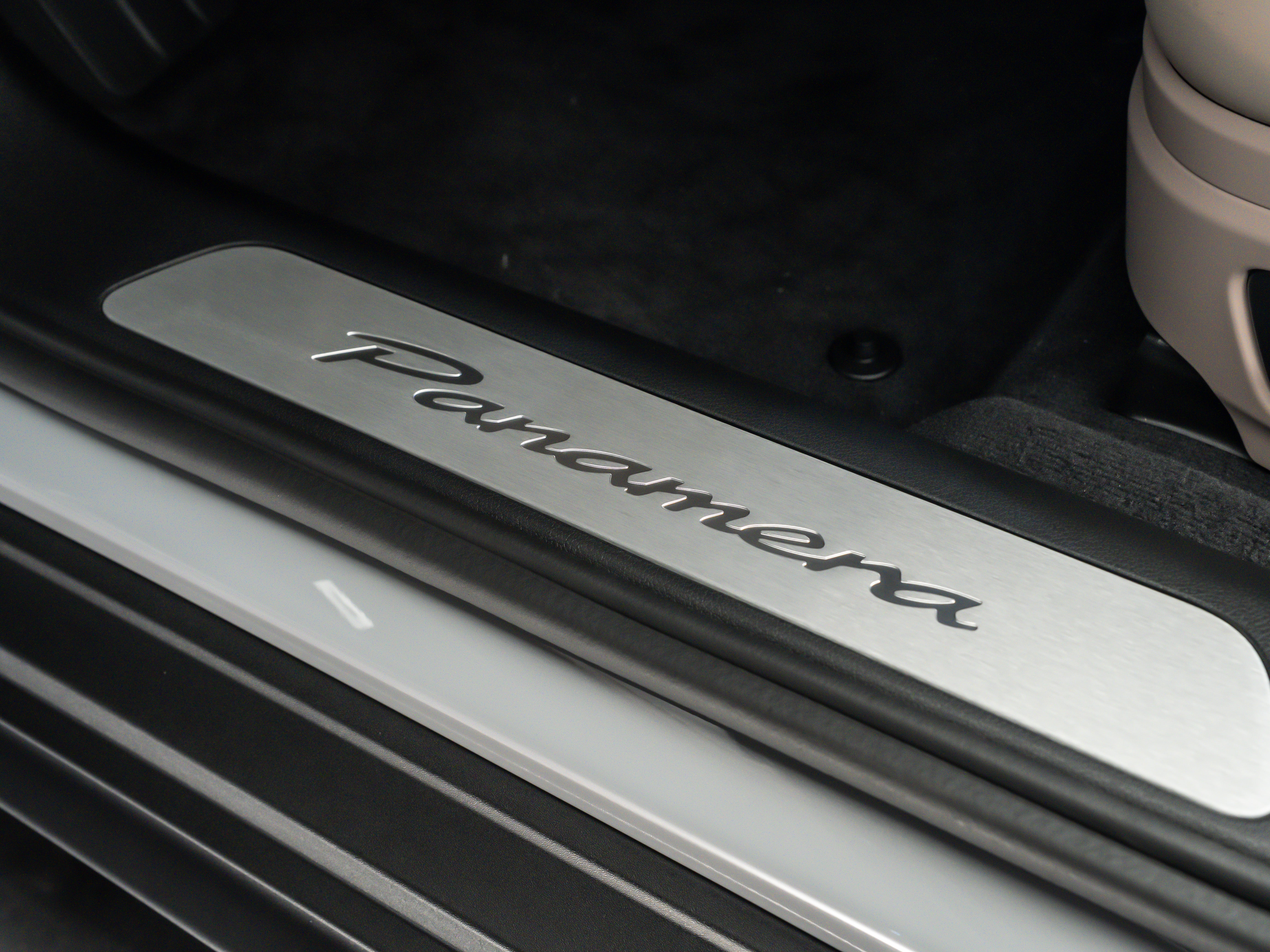 2026 Porsche Panamera Base