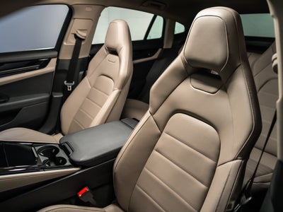 2026 Porsche Panamera Base