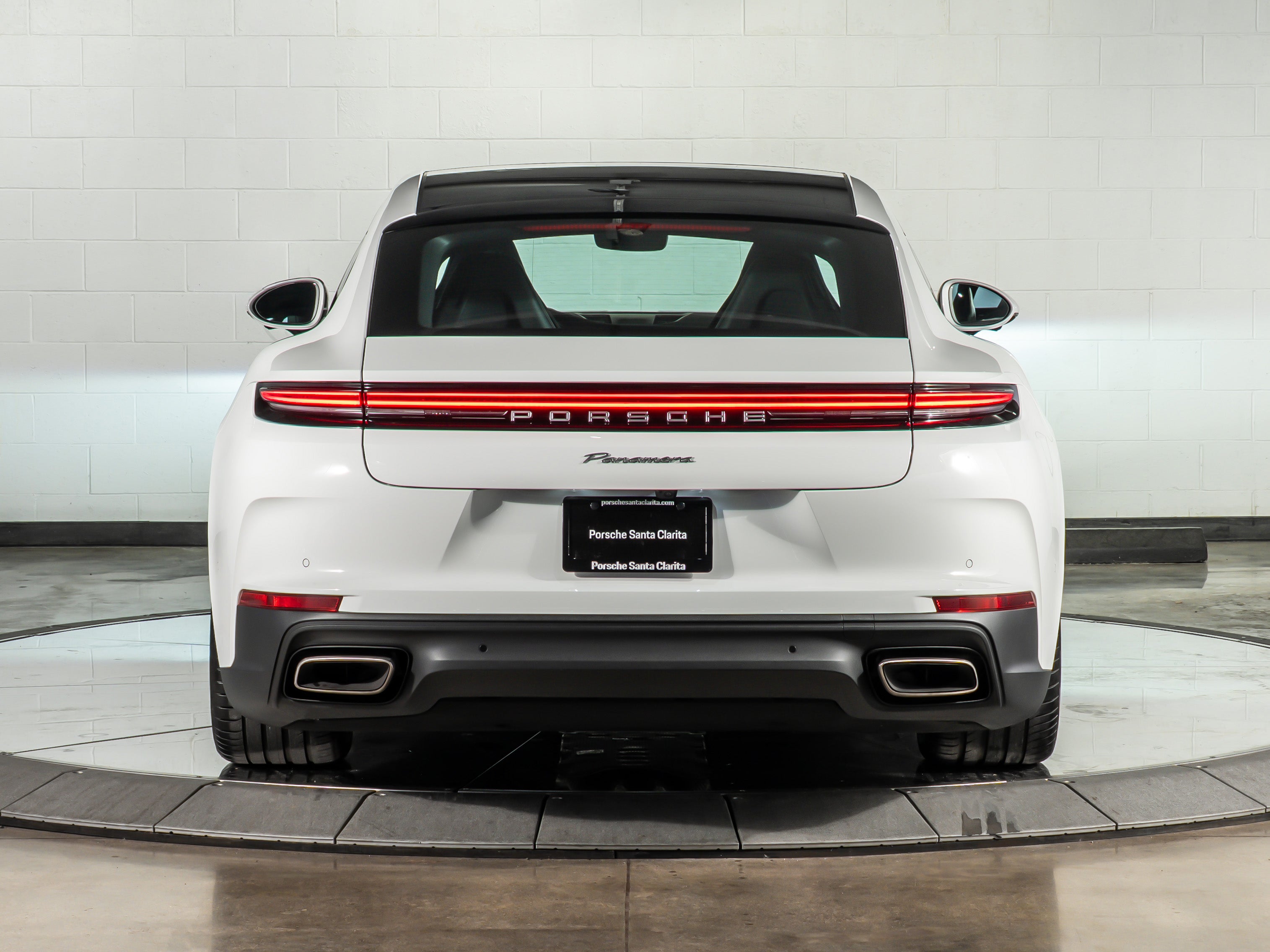 2025 Porsche Panamera Base