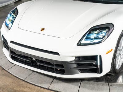 2025 Porsche Panamera Base