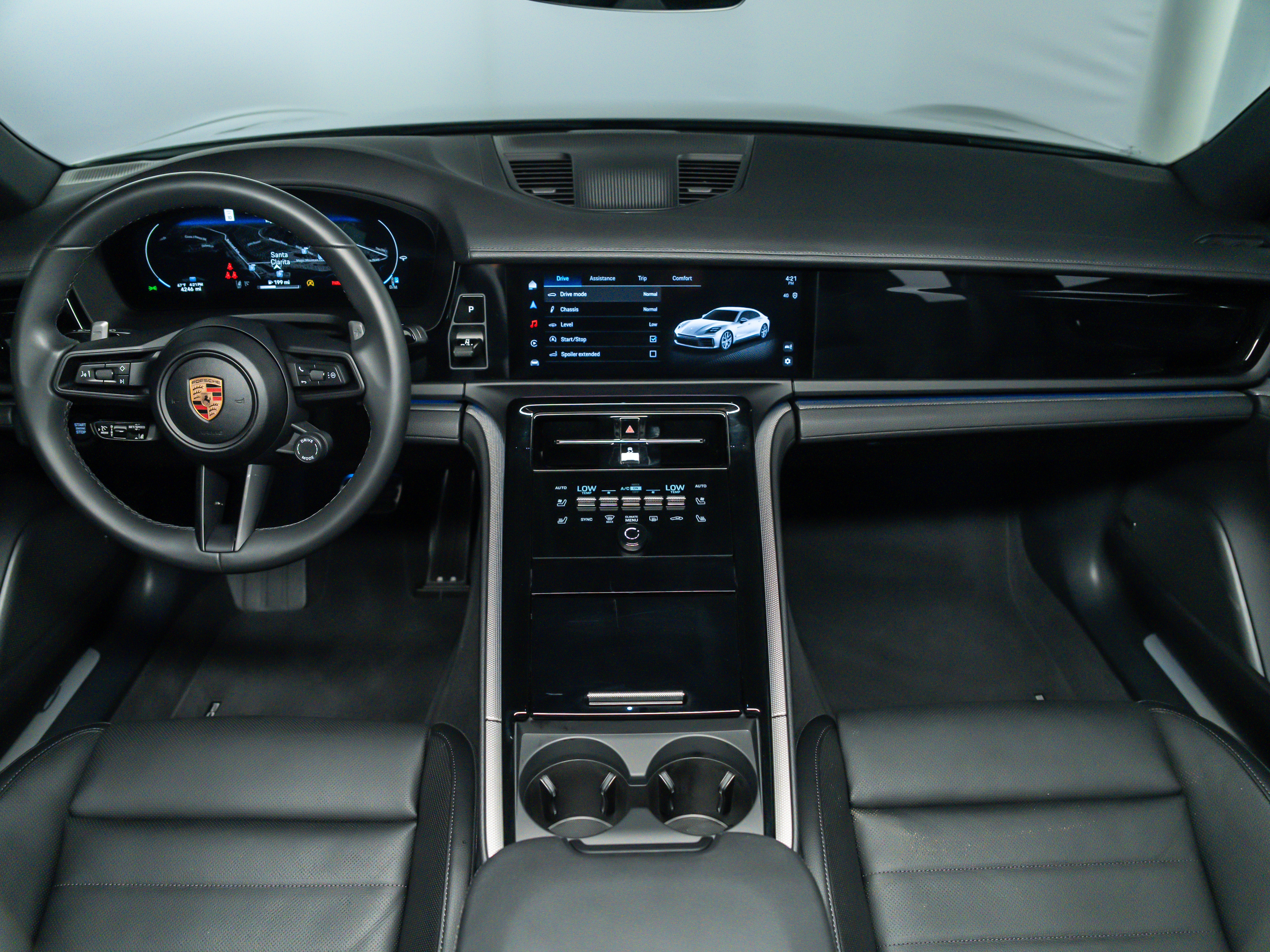 2025 Porsche Panamera Base