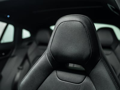 2025 Porsche Panamera Base