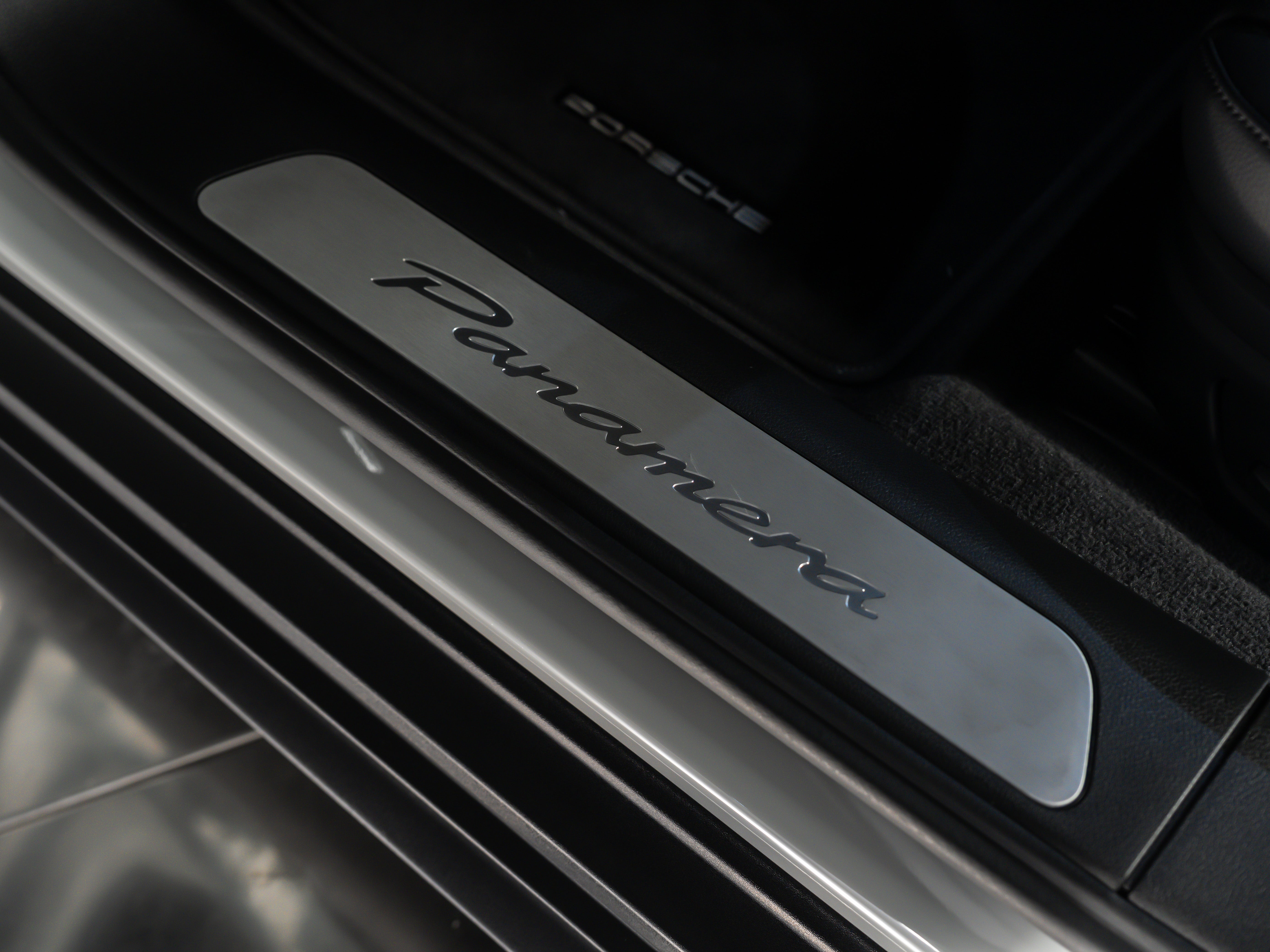 2025 Porsche Panamera Base