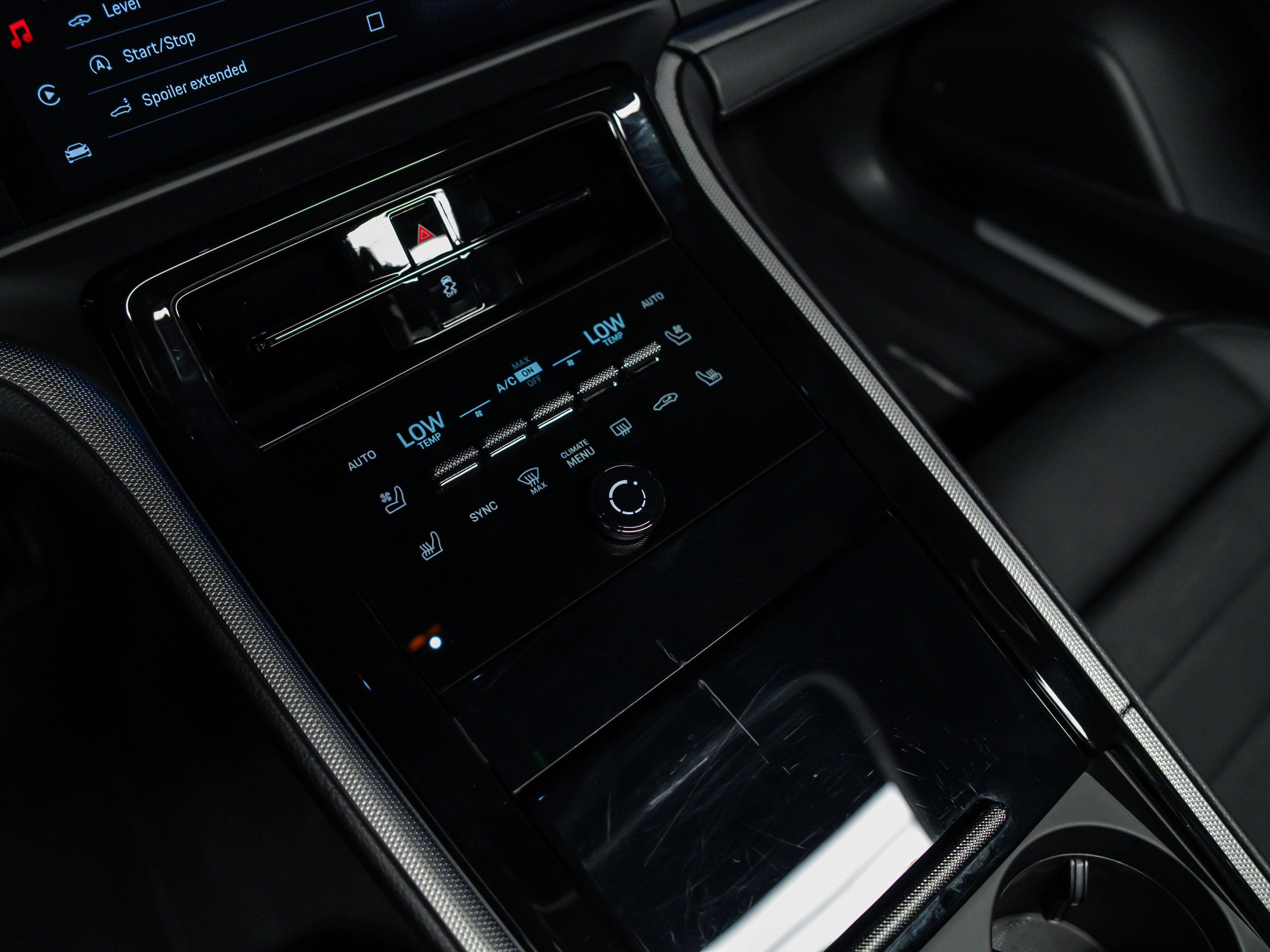 2025 Porsche Panamera Base