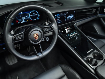 2025 Porsche Panamera Base