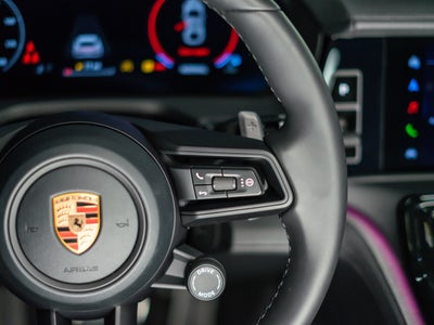 2026 Porsche Panamera 4