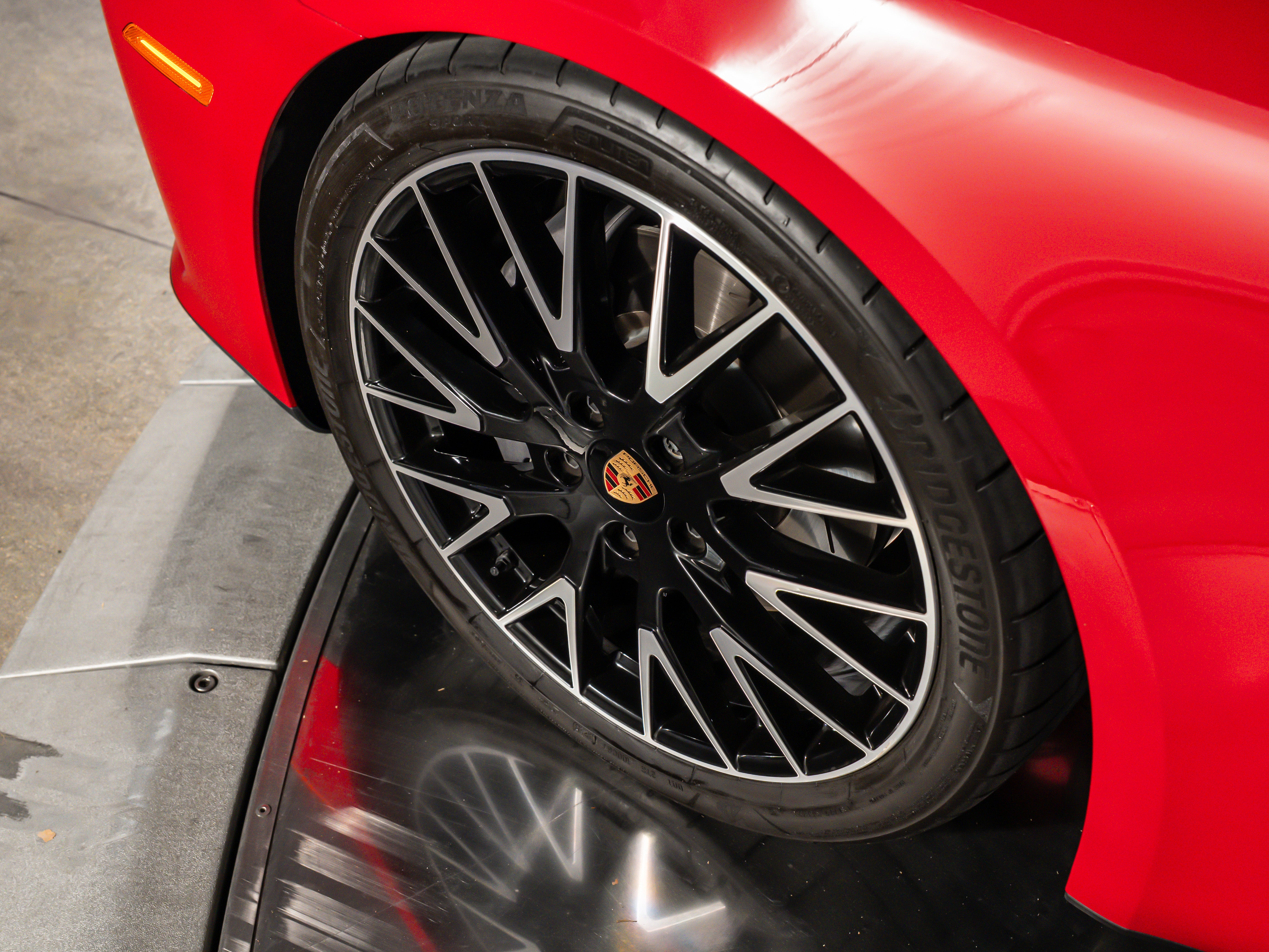 2025 Porsche Panamera base