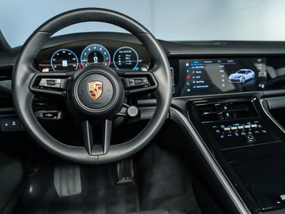 2025 Porsche Panamera base