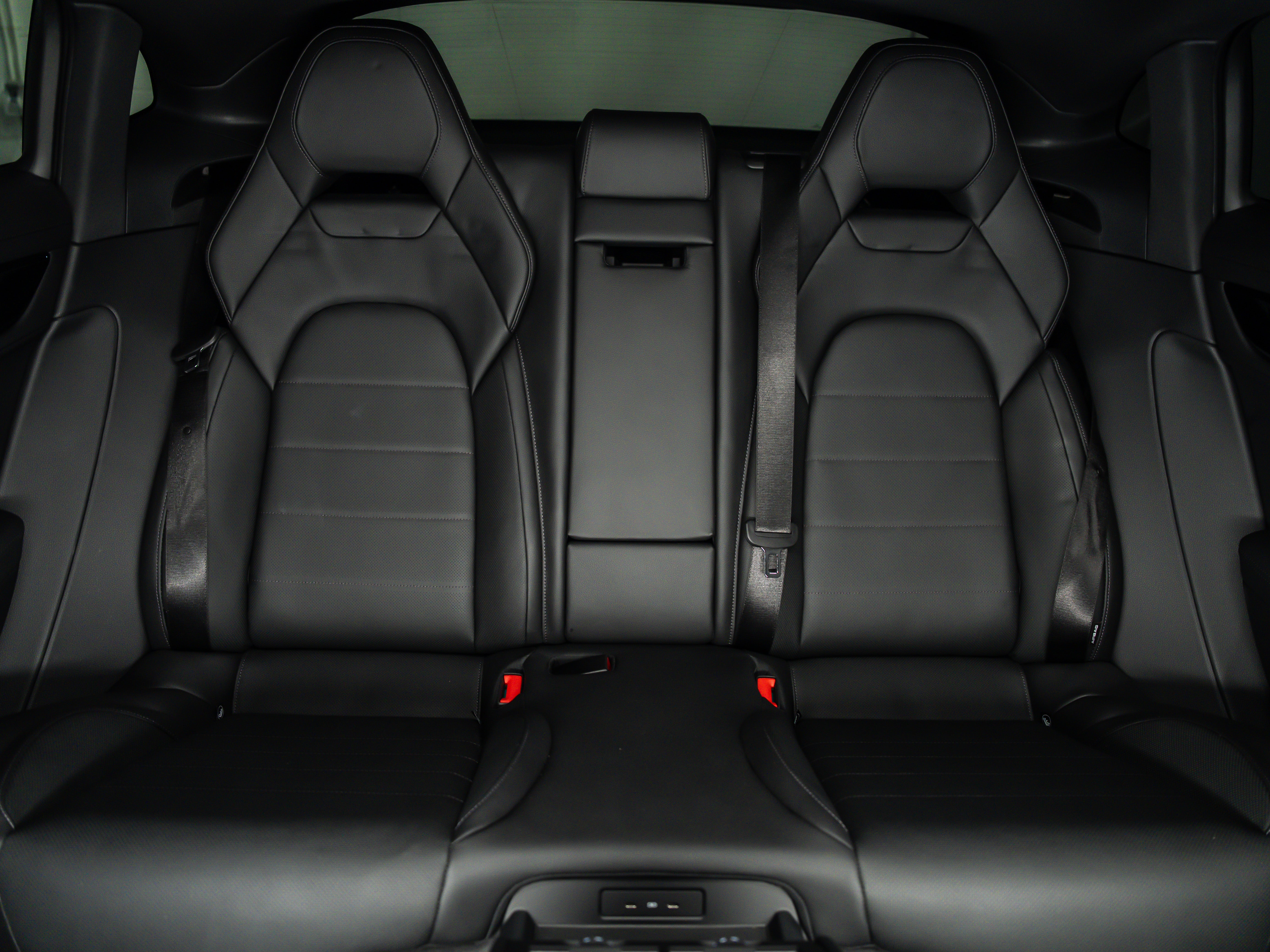 2025 Porsche Panamera base