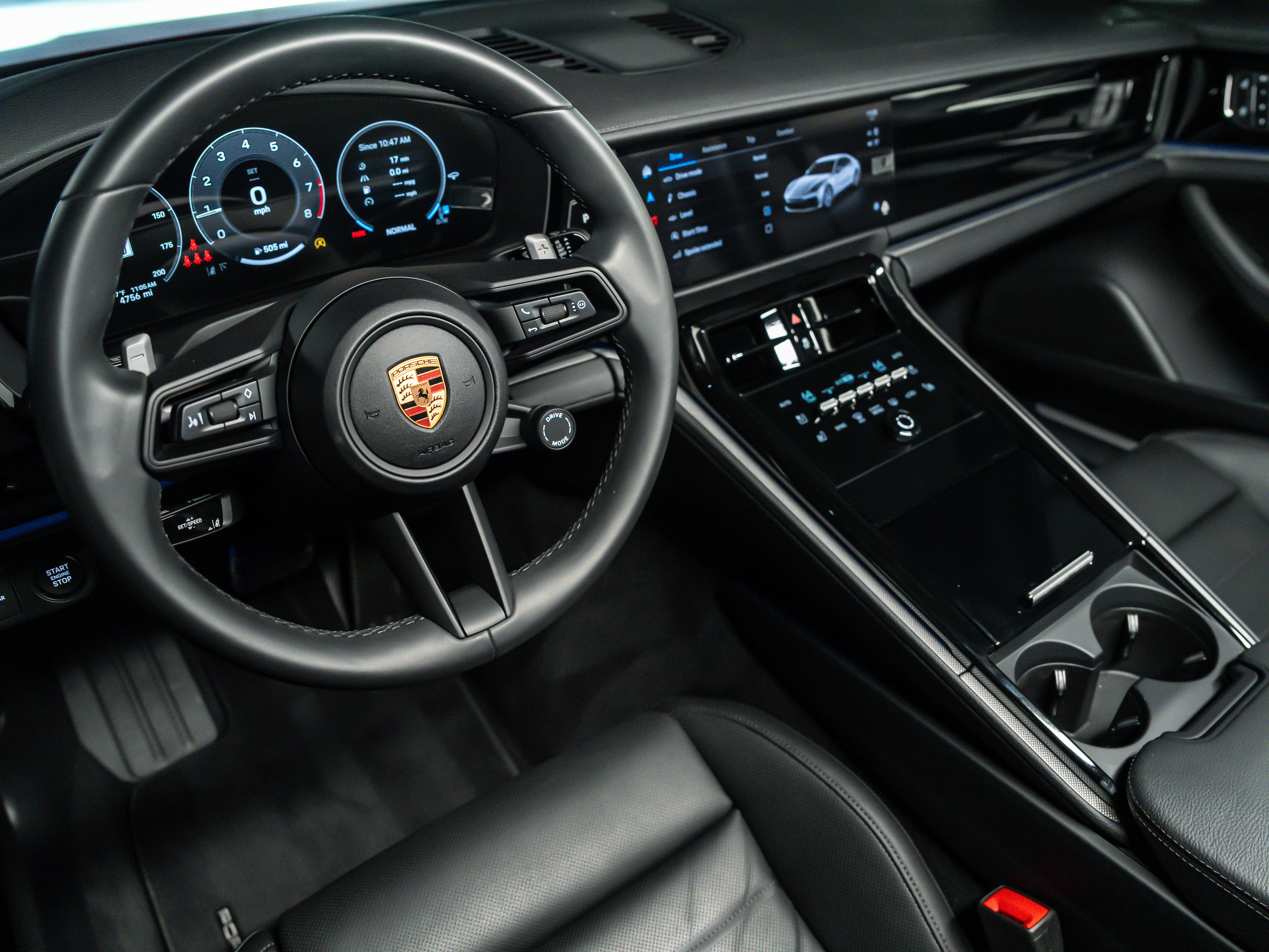 2025 Porsche Panamera base