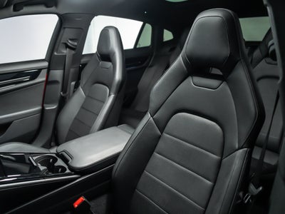 2025 Porsche Panamera base