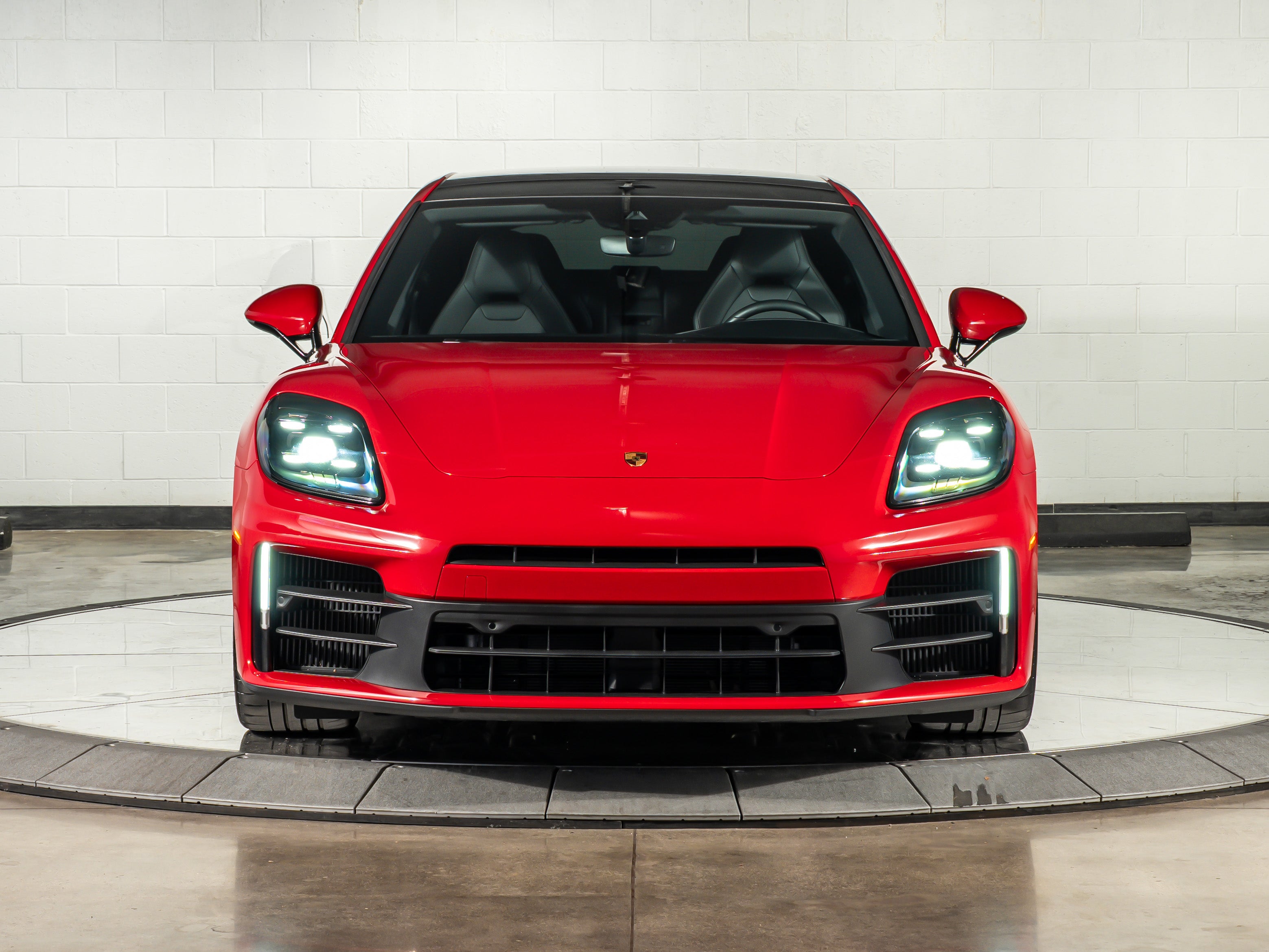 2025 Porsche Panamera base