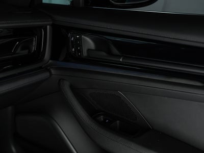 2026 Porsche Panamera 4