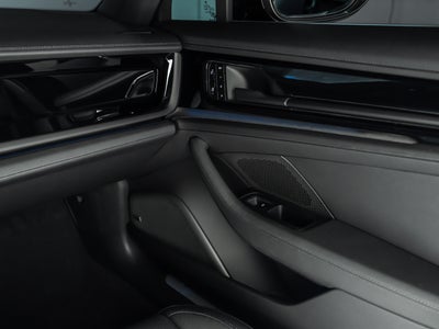 2026 Porsche Panamera 4