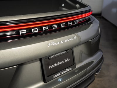 2026 Porsche Panamera 4