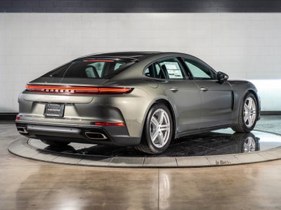 2026 Porsche Panamera 4