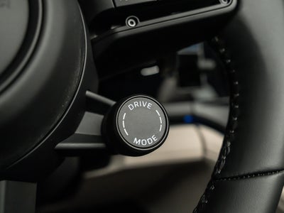 2026 Porsche Panamera 4