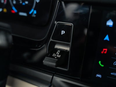2026 Porsche Panamera 4