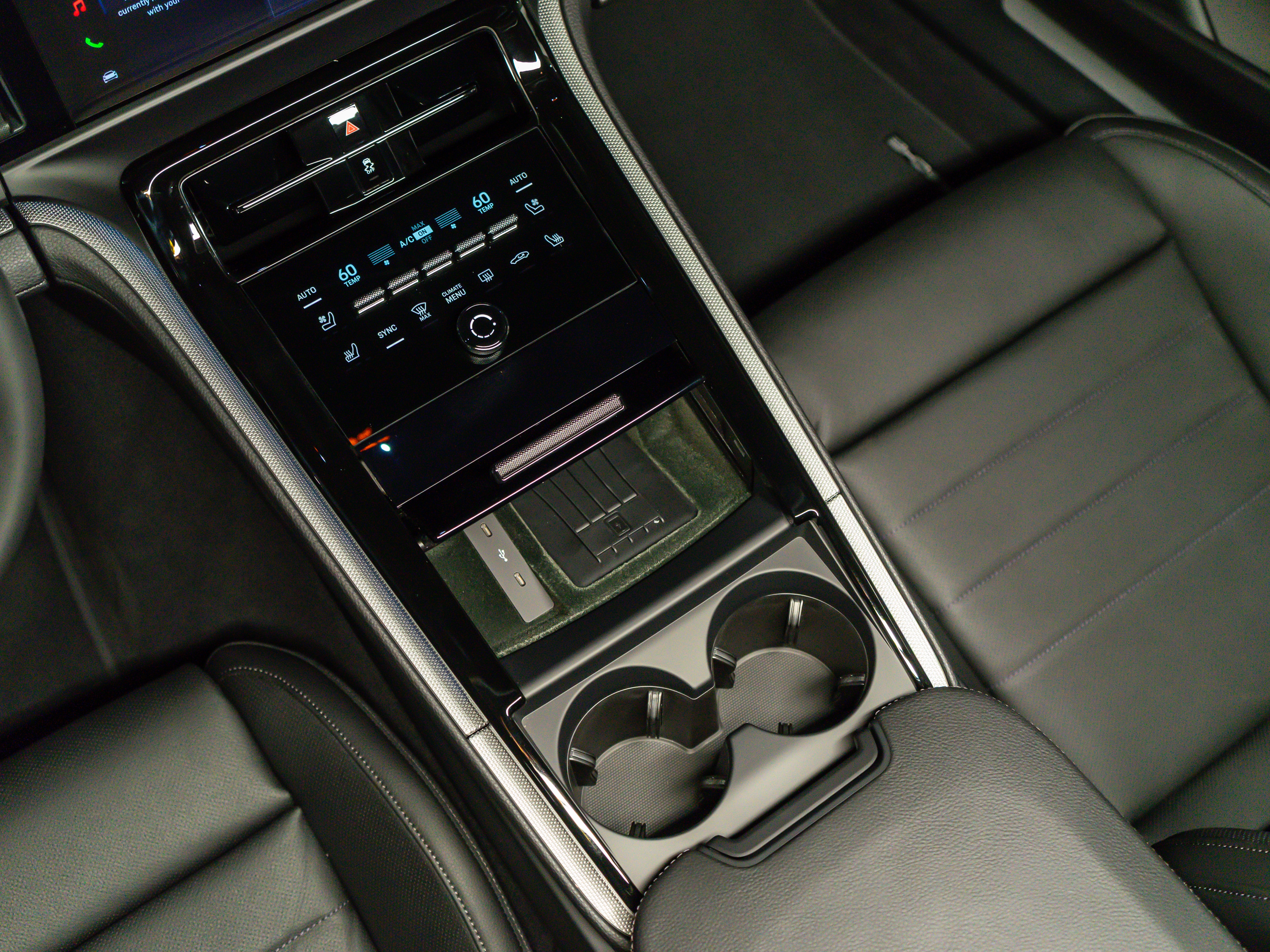 2026 Porsche Panamera Base