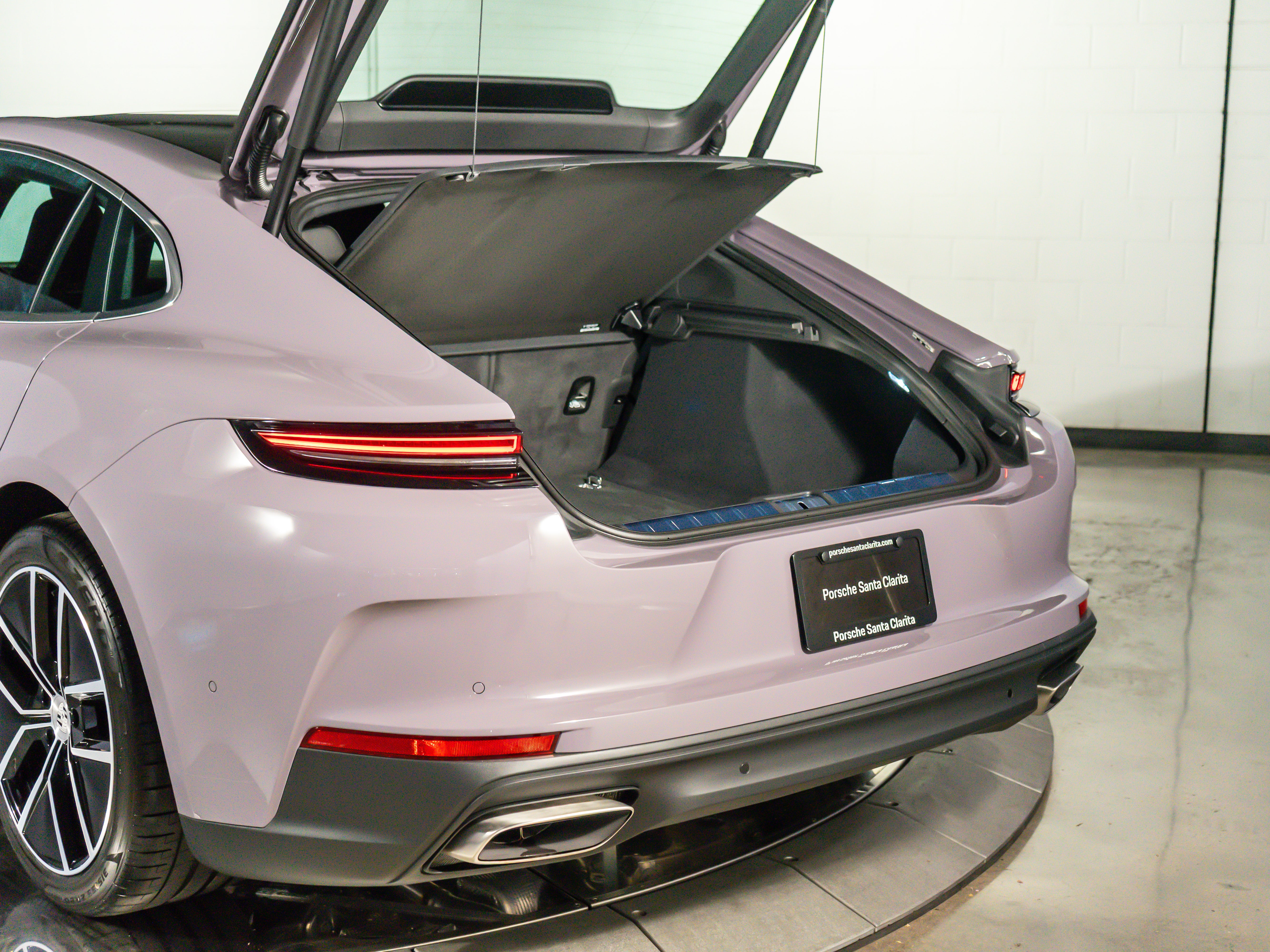 2026 Porsche Panamera Base
