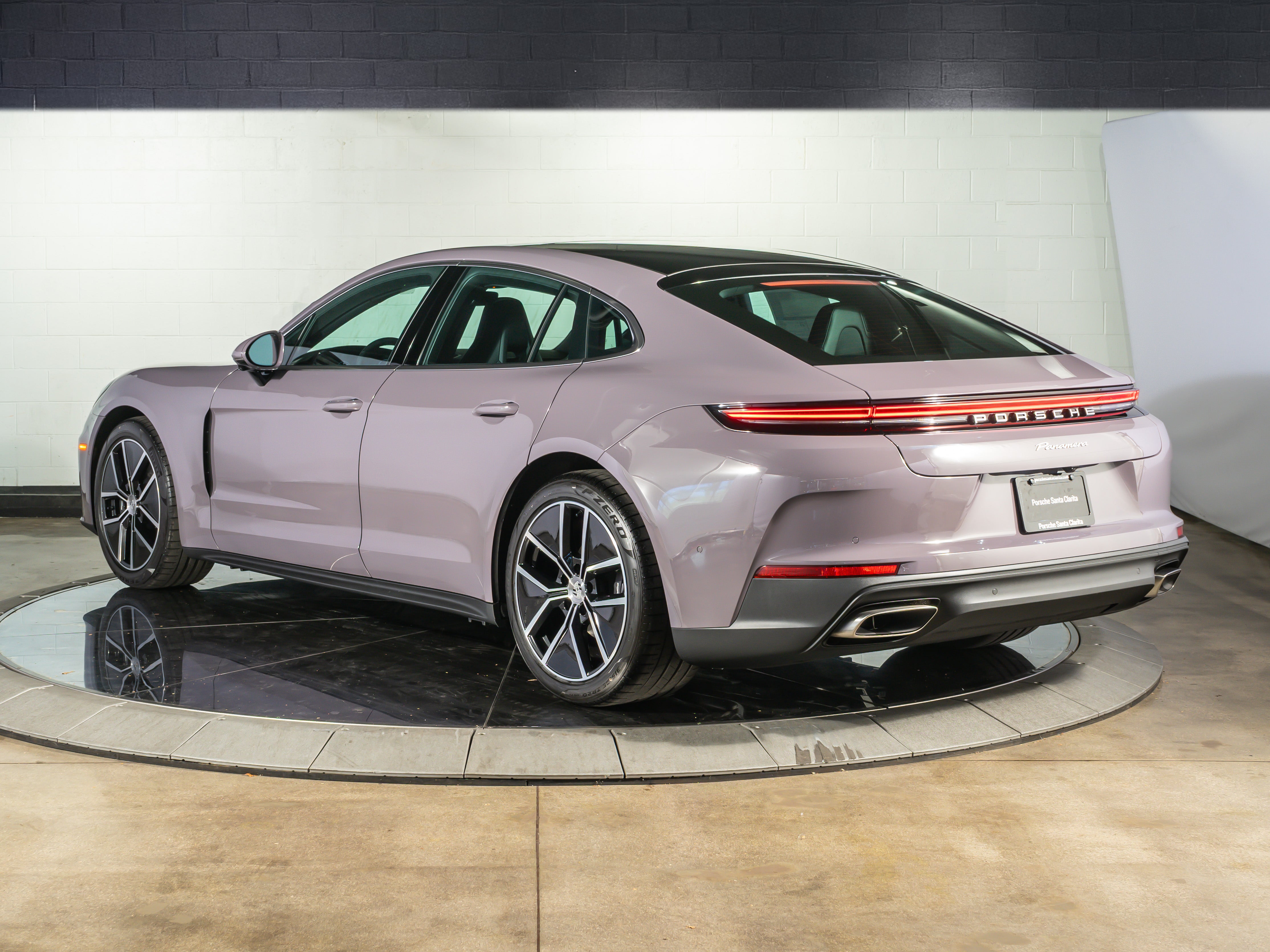 2026 Porsche Panamera Base