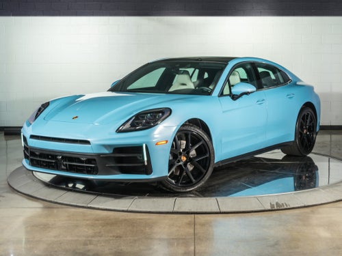 2026 Porsche Panamera Base