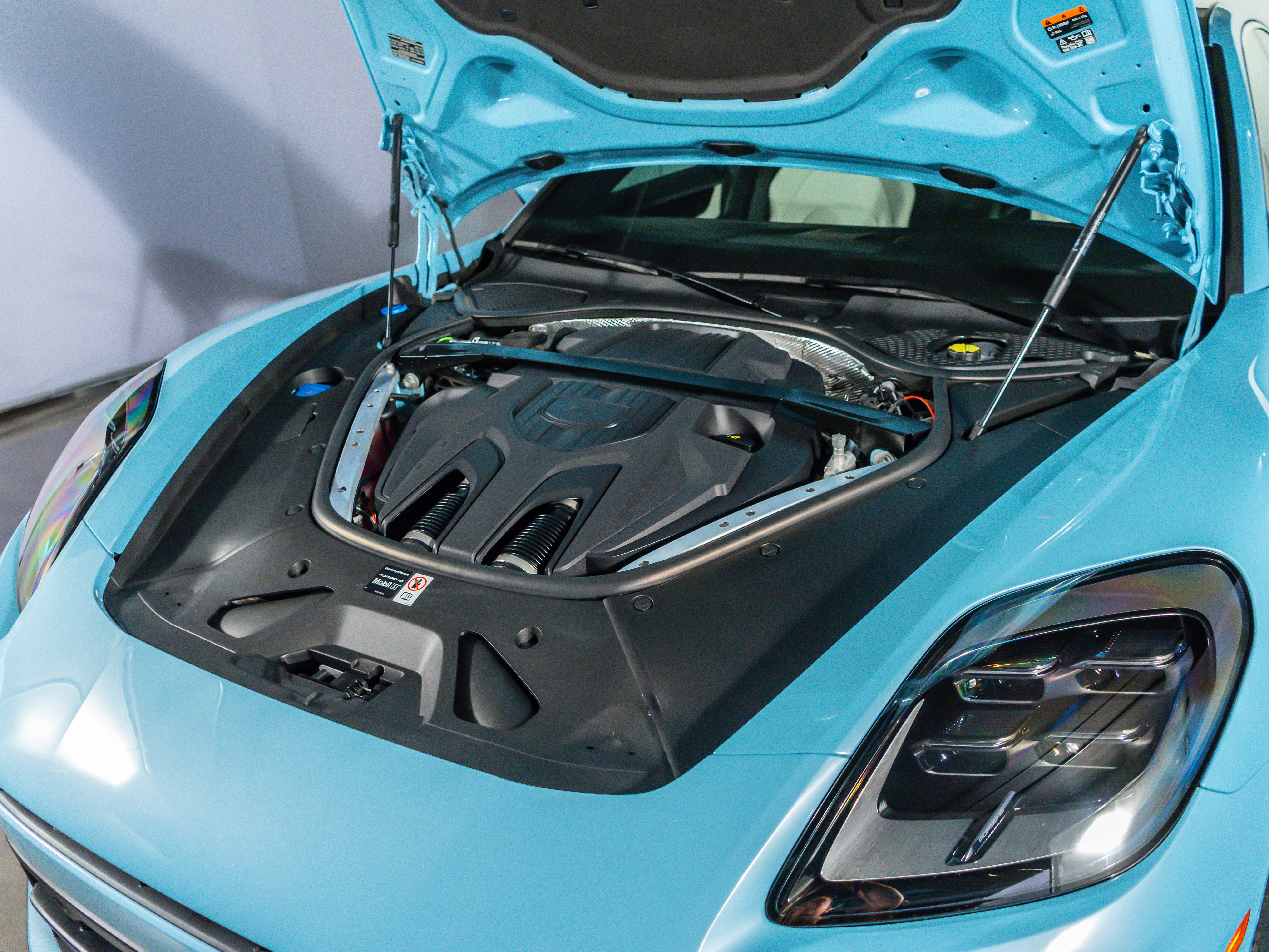 2026 Porsche Panamera Base
