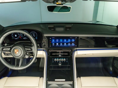 2026 Porsche Panamera Base