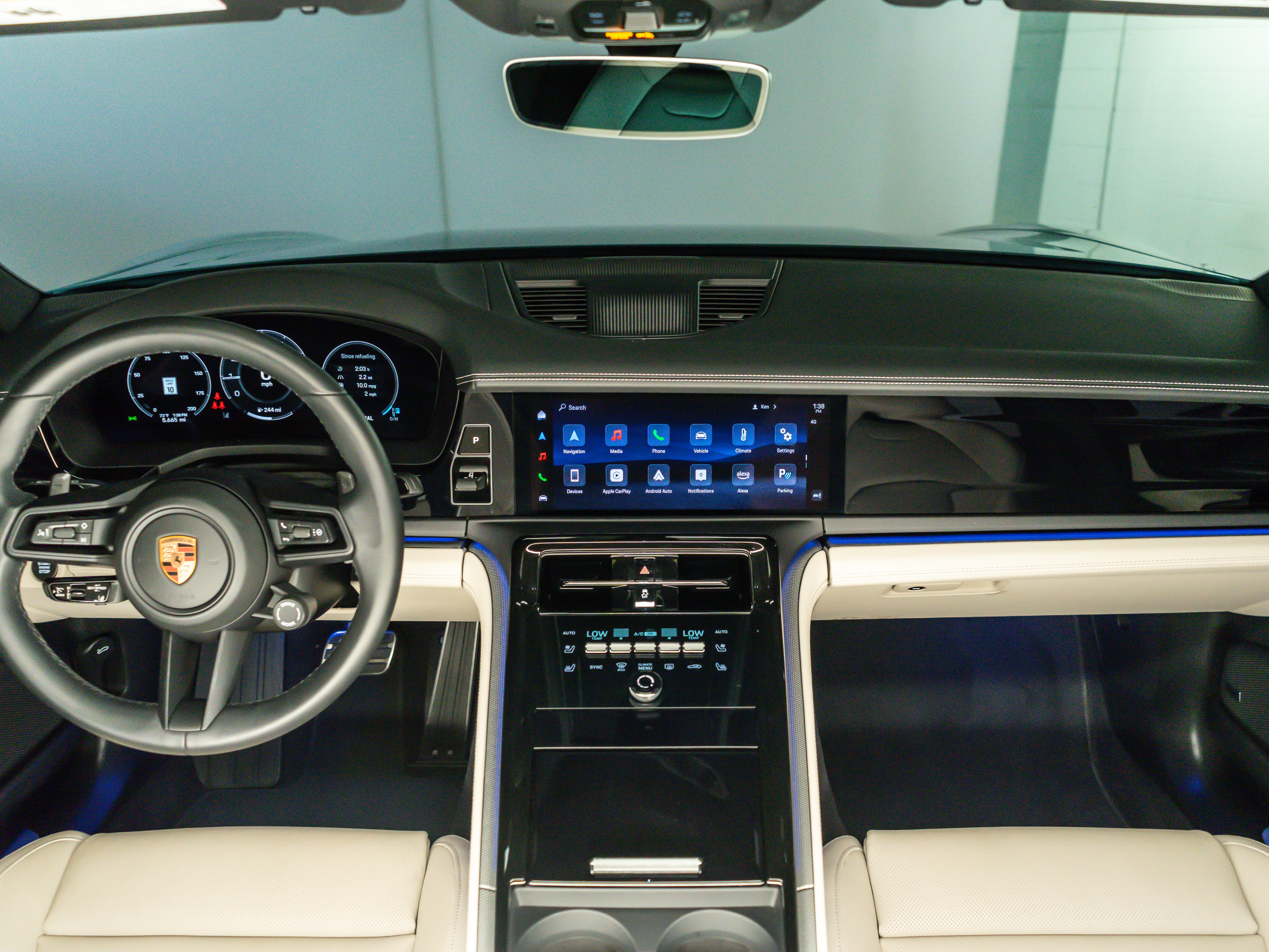 2026 Porsche Panamera Base