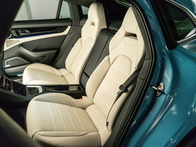 2026 Porsche Panamera Base