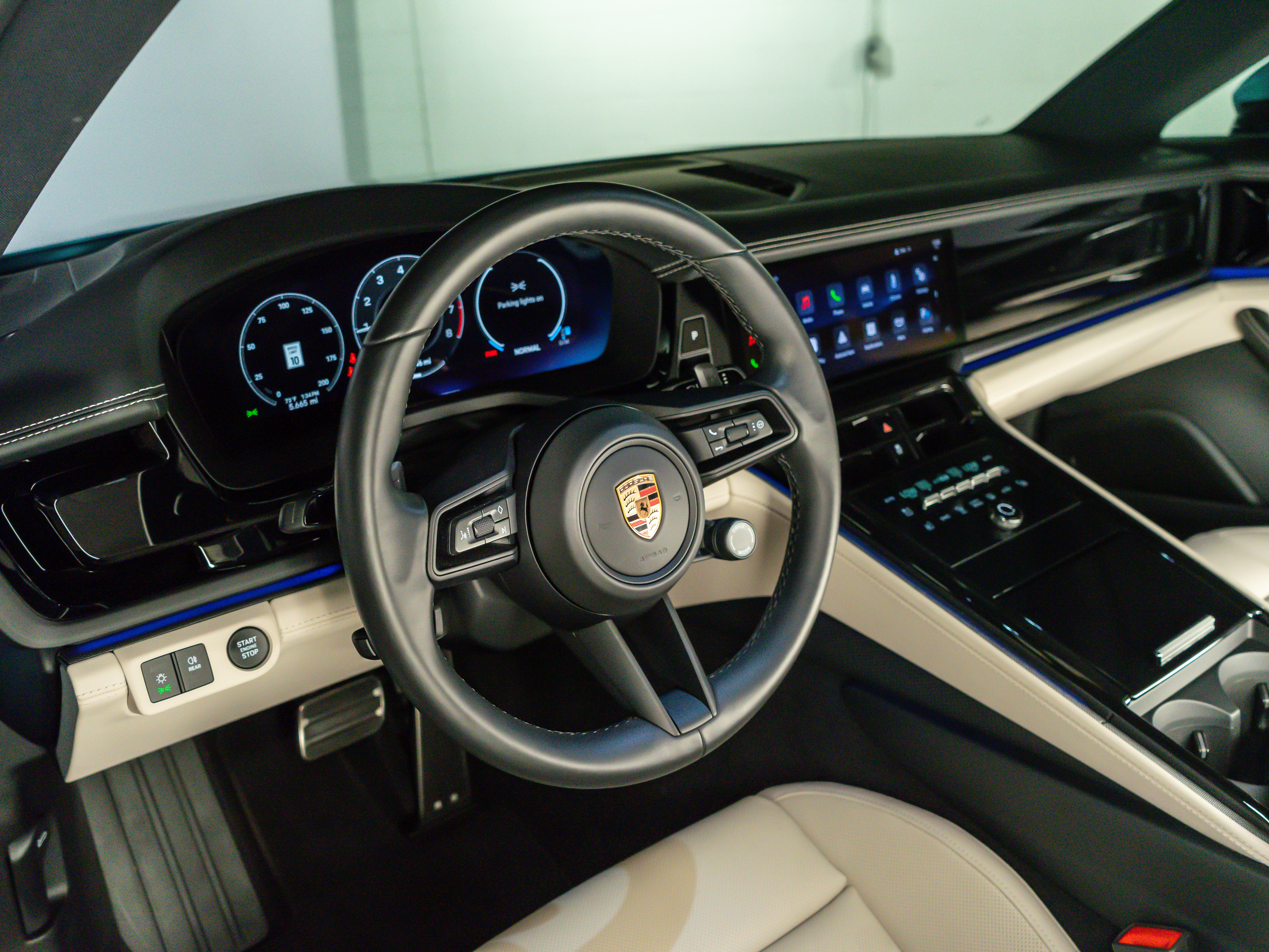 2026 Porsche Panamera Base