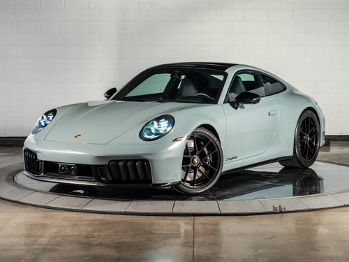 2025 Porsche 911 Carrera GTS