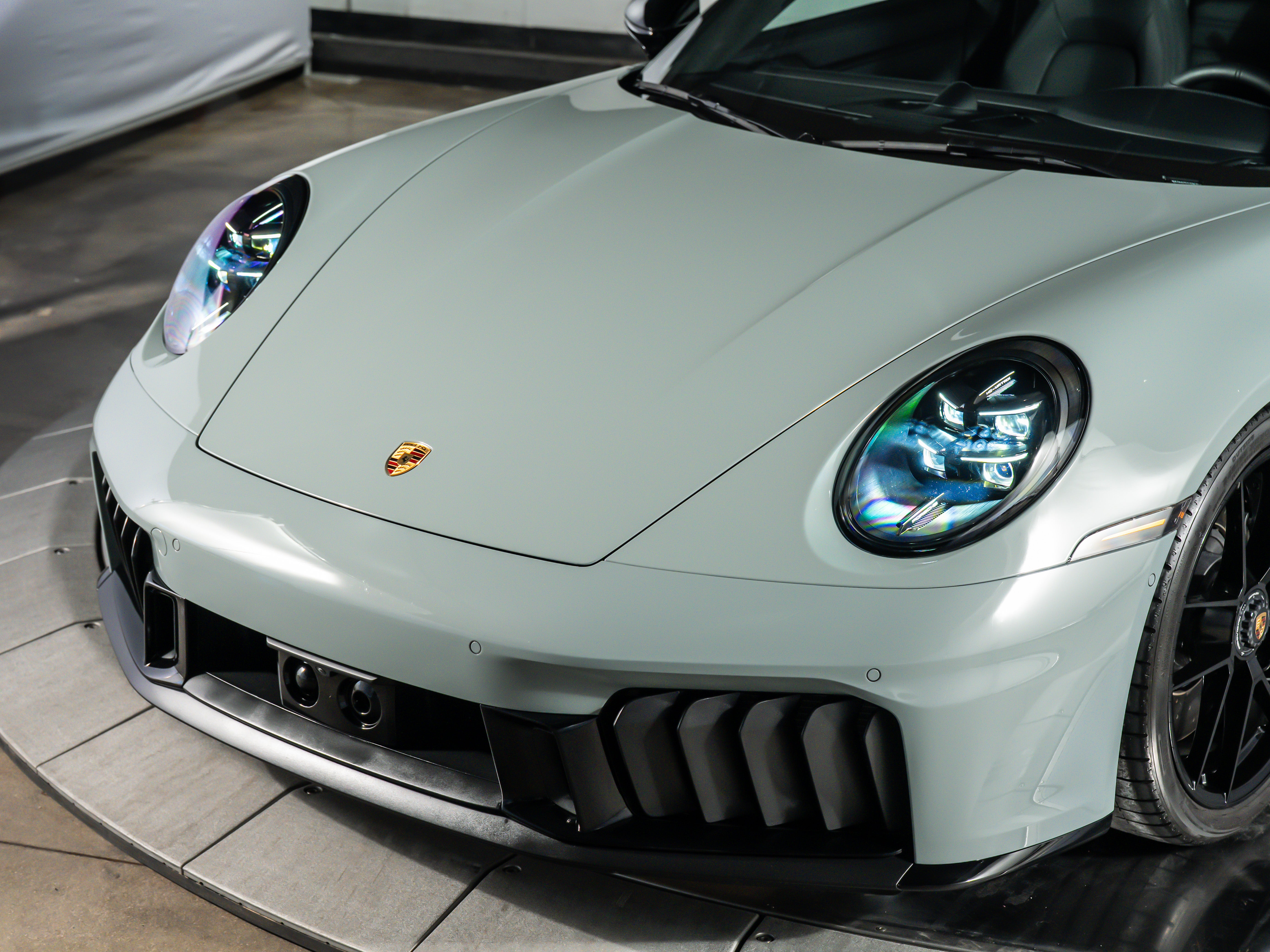 2025 Porsche 911 Carrera GTS