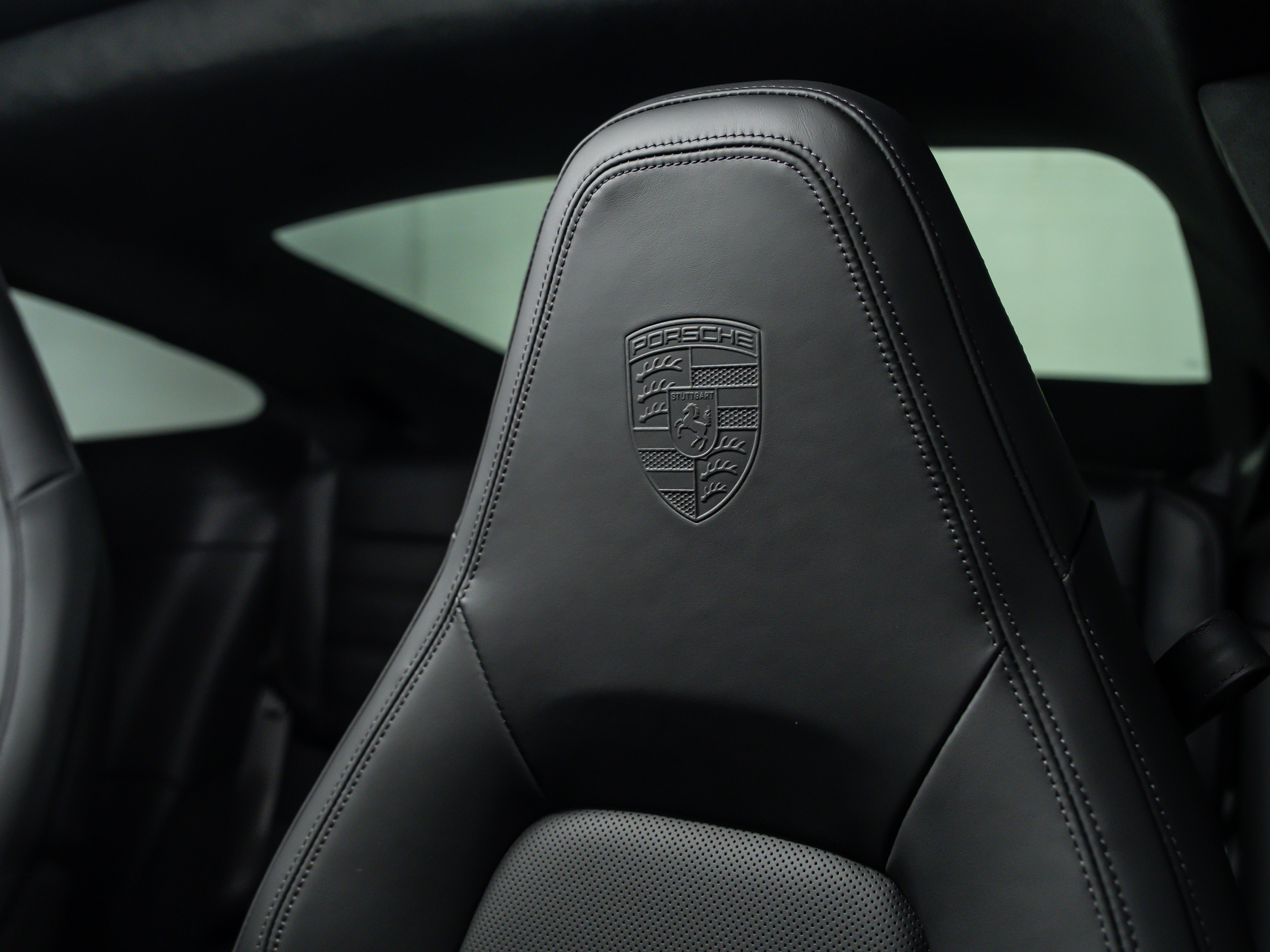 2025 Porsche 911 Carrera GTS