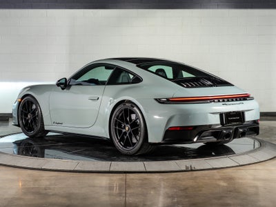 2025 Porsche 911 Carrera GTS