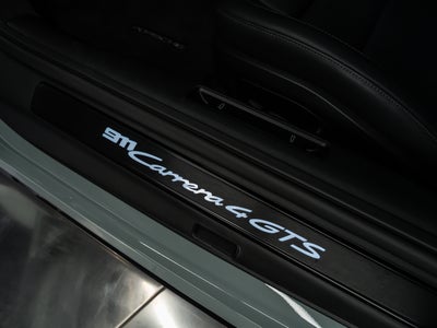 2025 Porsche 911 Carrera GTS
