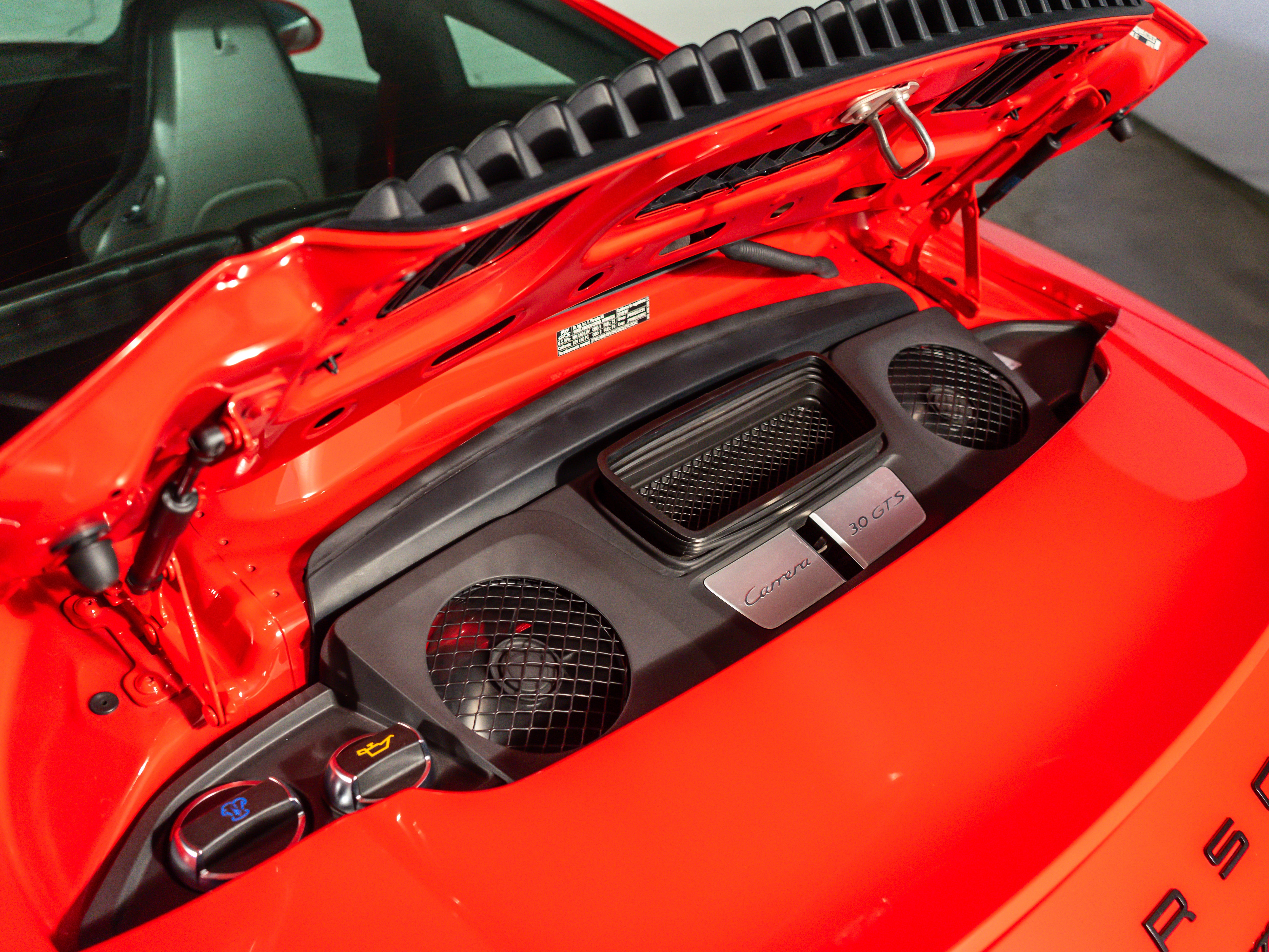 2018 Porsche 911 Carrera GTS