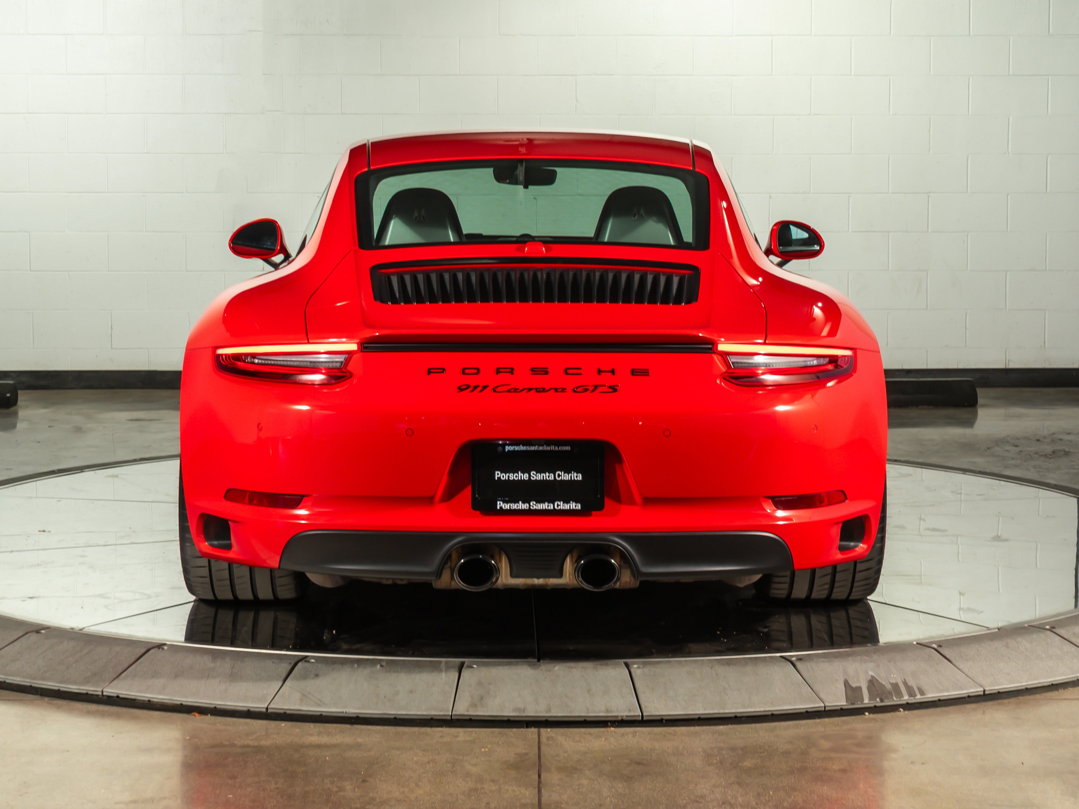 2018 Porsche 911 Carrera GTS