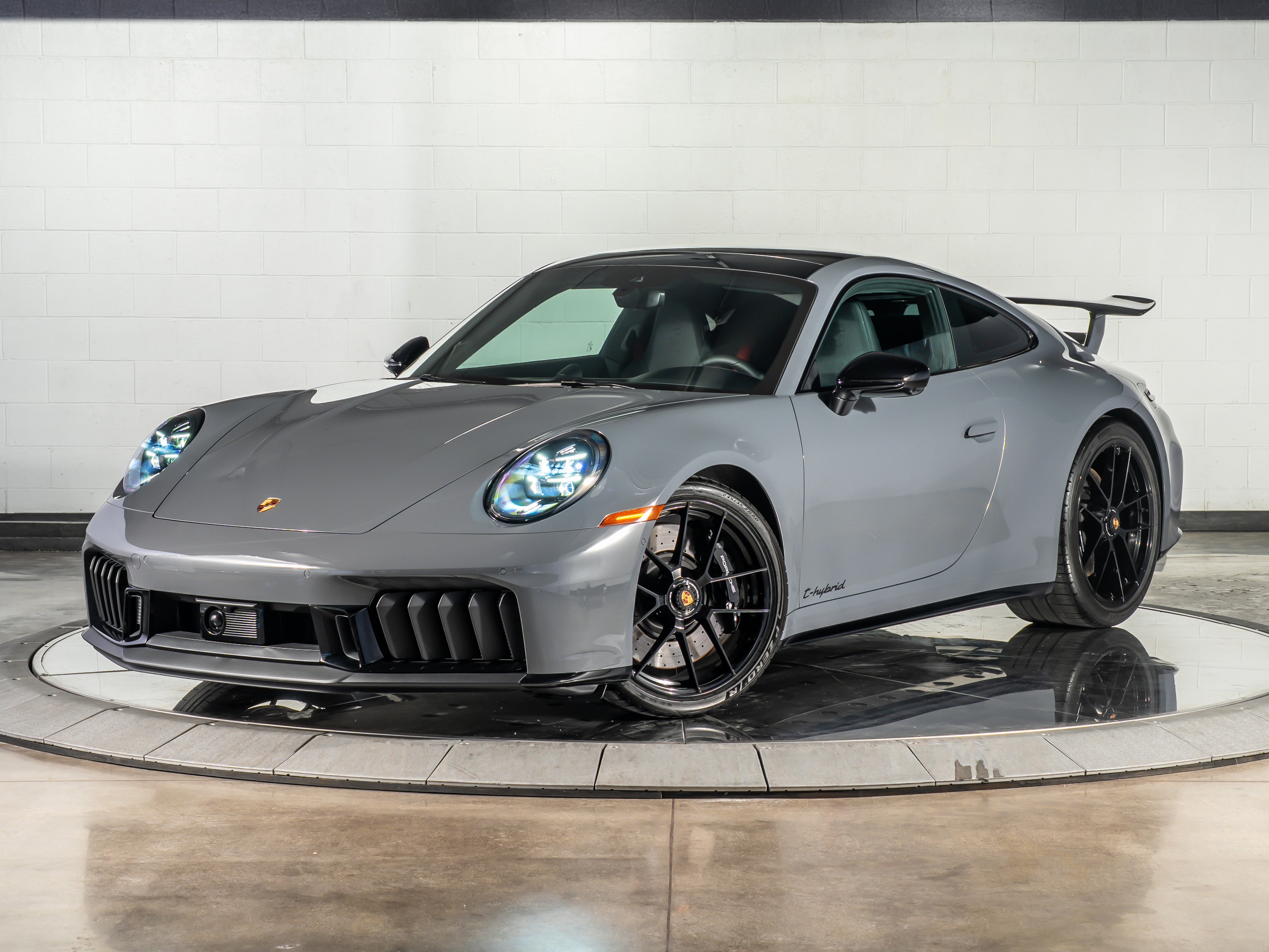 2026 Porsche 911 Carrera GTS