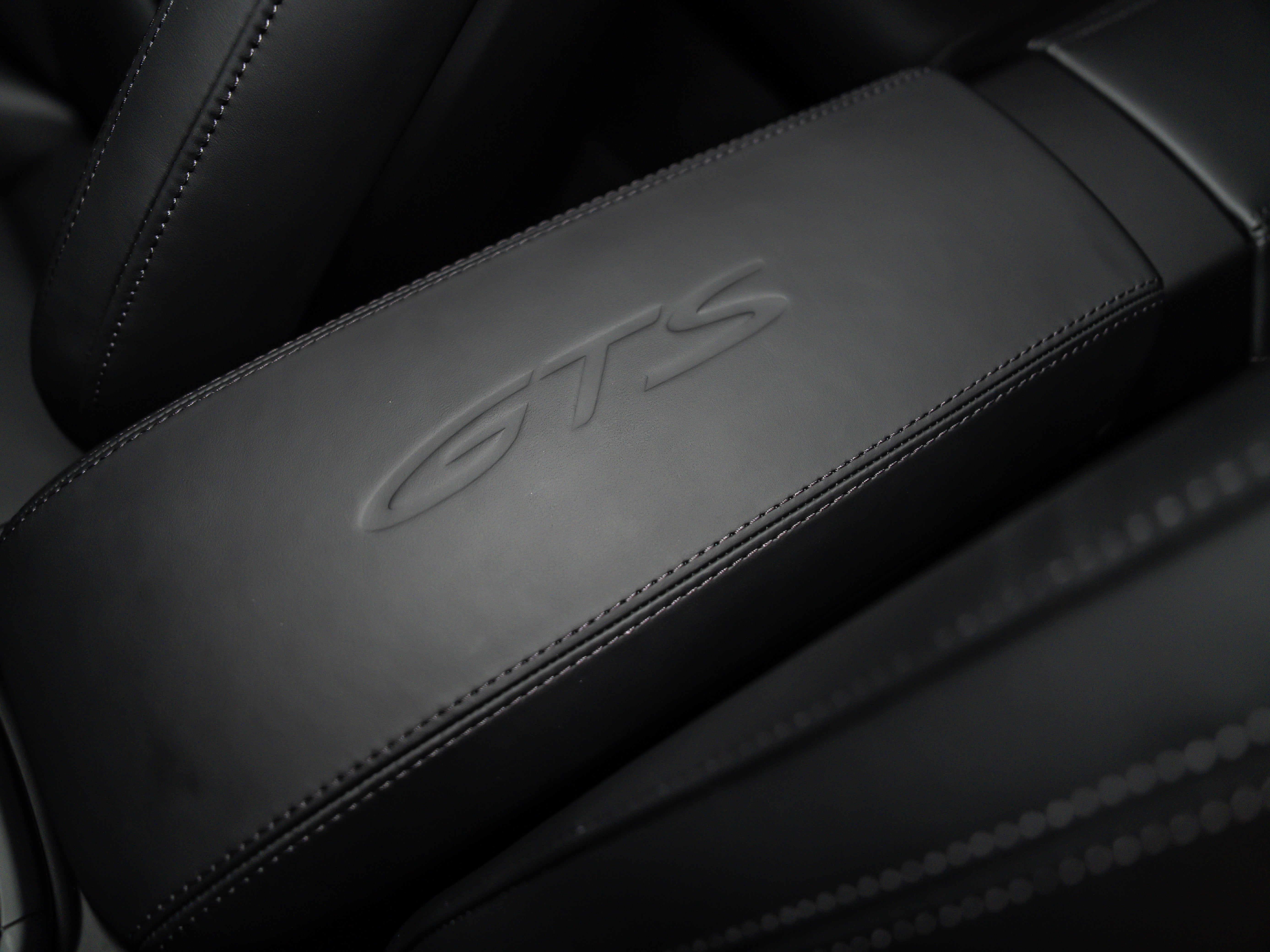 2026 Porsche 911 Carrera GTS