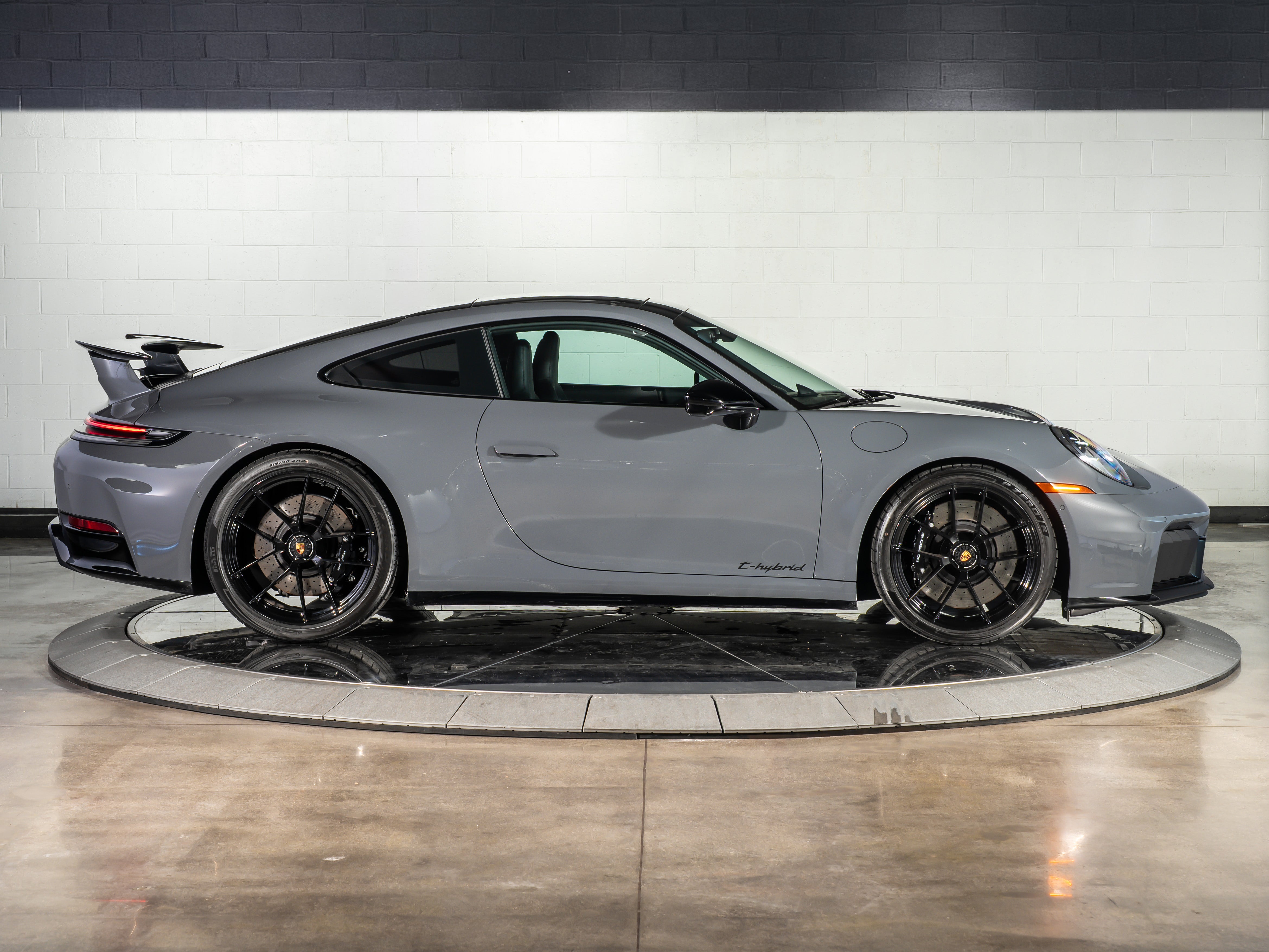 2026 Porsche 911 Carrera GTS